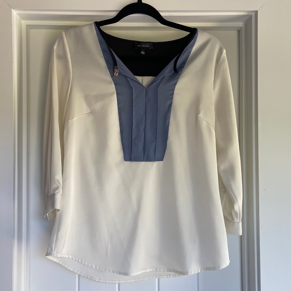 Cream & Blue 3/4 length sleeve blouse The Limited Size Small